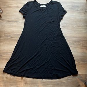 Arizona cap sleeve black tunic dress